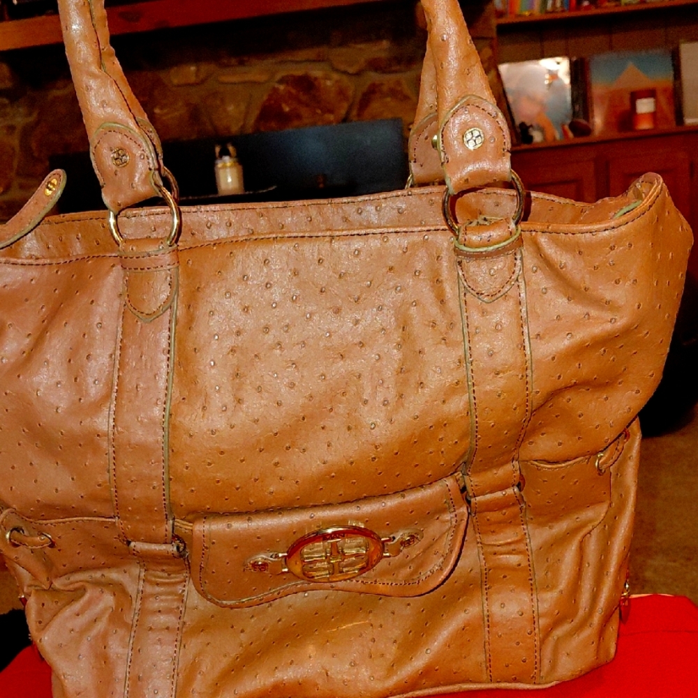 IMAN X-LARGE Tan Textured Shoulder Bag